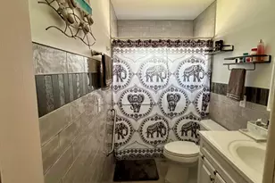 2567 Dudley Dr W, West Palm Beach, FL 33415 - Photo 15