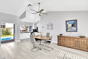 501 SW 15th Rd, Boca Raton, FL 33432 - Photo 11