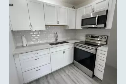 227 Fanshaw #F, Boca Raton, FL 33434 - Photo 1