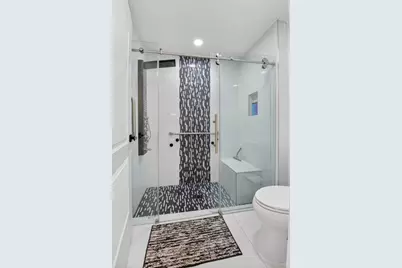 8665 Jasmine Way, Unit #8665, Boca Raton, FL 33496 - Photo 17