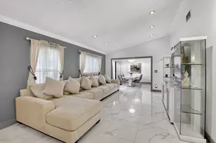8665 Jasmine Way, Boca Raton, FL 33496 - Photo 5