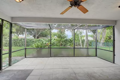 9107 Chatsworth Cascades Circle, Boca Raton, FL 33434 - Photo 23
