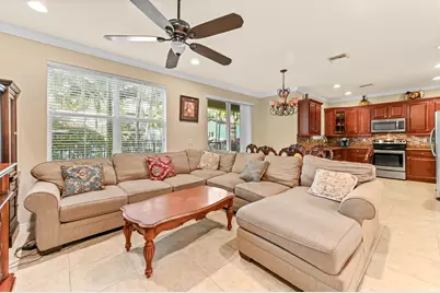 4627 Mediterranean Circle, Palm Beach Gardens, FL 33418 - Photo 5