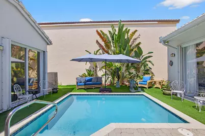 2080 Chagall Circle, West Palm Beach, FL 33409 - Photo 13