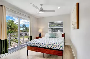 218 NE 10th St, Delray Beach, FL 33444 - Photo 21