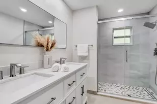 218 NE 10th St, Delray Beach, FL 33444 - Photo 19