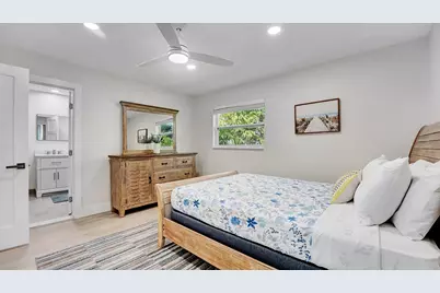 218 NE 10th Street, Delray Beach, FL 33444 - Photo 17