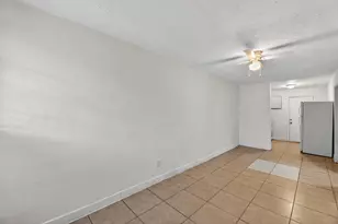 2734 NW 15th St, Fort Lauderdale, FL 33311 - Photo 3