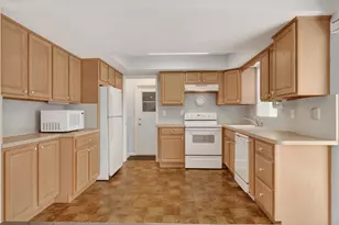 501 NE Oleander Ave, Port Saint Lucie, FL 34952 - Photo 11