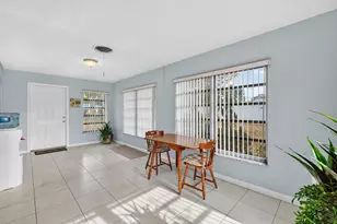 501 NE Oleander Ave, Port Saint Lucie, FL 34952 - Photo 15