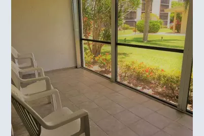 555 N Banyan Tree Lane, Unit #109, Delray Beach, FL 33483 - Photo 11