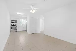 330 W Camino Real, Boca Raton, FL 33432 - Photo 9