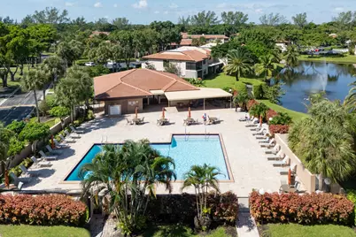 9282 Vista Del Lago, Unit #D, Boca Raton, FL 33428 - Photo 17