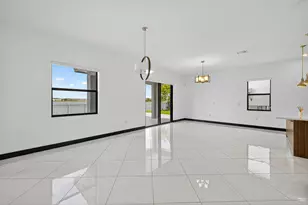 15800 NW 88th Ave, Miami Lakes, FL 33018 - Photo 25