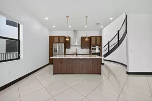 15800 NW 88th Ave, Miami Lakes, FL 33018 - Photo 17