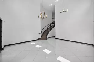 15800 NW 88th Ave, Miami Lakes, FL 33018 - Photo 7