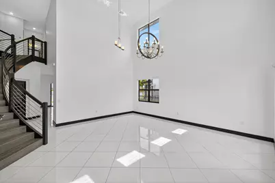 15800 NW 88th Avenue, Miami Lakes, FL 33018 - Photo 5