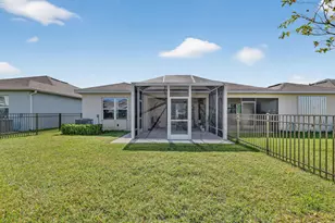 806 Persimmon Pl, Fort Pierce, FL 34981 - Photo 29