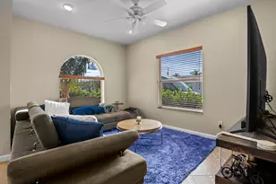 731 S J St, Lake Worth Beach, FL 33460 - Photo 7