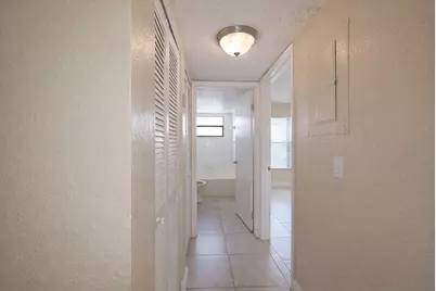 1542 Lake Crystal Drive, Unit #H, West Palm Beach, FL 33411 - Photo 19