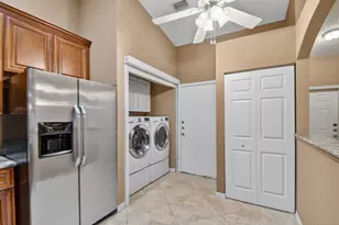 8492 Logia Cir, Boynton Beach, FL 33472 - Photo 7