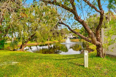407 Georgian Park Drive, Jupiter, FL 33458 - Photo 33