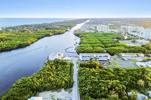 689 NE 6th Ct, Boynton Beach, FL 33435 - Photo 31