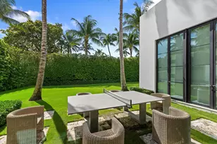 241 Jungle Rd, Palm Beach, FL 33480 - Photo 21