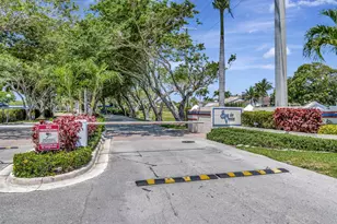 280 NW 67th St, Boca Raton, FL 33487 - Photo 25