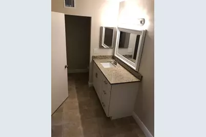 641 Executive Center Drive, Unit #P-202, West Palm Beach, FL 33401 - Photo 13