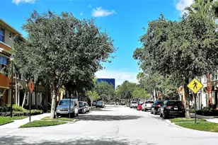 685 Pacific Grove Dr, West Palm Beach, FL 33401 - Photo 23