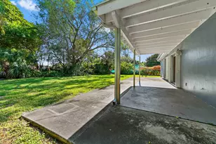 603 Laurel Rd, North Palm Beach, FL 33408 - Photo 35