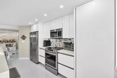550 S Ocean Boulevard, Unit #605, Boca Raton, FL 33432 - Photo 11
