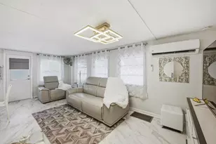 21 Hibiscus Dr, Briny Breezes, FL 33435 - Photo 3