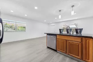 154 Seville G, Delray Beach, FL 33446 - Photo 17