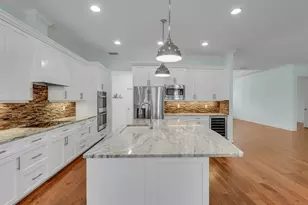 8415 SE Governors Way, Hobe Sound, FL 33455 - Photo 9