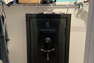 425 Seafoam Cir, Fort Pierce, FL 34945 - Photo 9