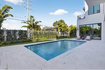 2232 Delray Ridge Lane, Delray Beach, FL 33444 - Photo 9