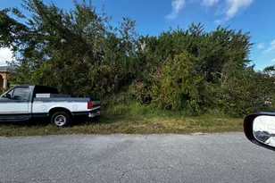 951 SW McElroy Ave, Port Saint Lucie, FL 34953 - Photo 1