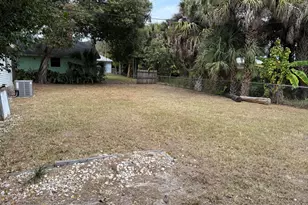 66 46th Ave, Vero Beach, FL 32968 - Photo 3