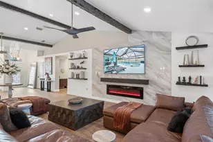 5867 NW Leah Dr, Port Saint Lucie, FL 34986 - Photo 9