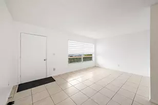2929 SE Ocean Blvd Unit, Stuart, FL 34996 - Photo 5