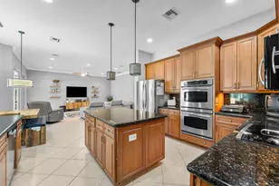 8909 Woodgrove Ridge Ct, Boynton Beach, FL 33473 - Photo 15