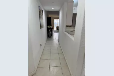 7715 Southampton Terrace, Unit #405, Tamarac, FL 33321 - Photo 11