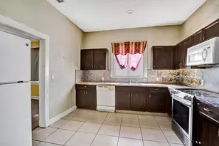 627 30th St, West Palm Beach, FL 33407 - Photo 23
