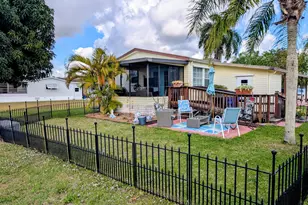 2460 SW Versailles Terrace, Stuart, FL 34997 - Photo 5