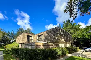 903 9th Terrace, Palm Beach Gardens, FL 33418 - Photo 1