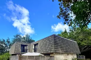 903 9th Terrace, Palm Beach Gardens, FL 33418 - Photo 3