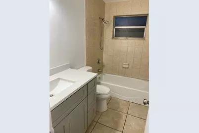 2727 Cherokee Avenue, Fort Pierce, FL 34946 - Photo 7