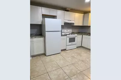 2727 Cherokee Avenue, Fort Pierce, FL 34946 - Photo 5